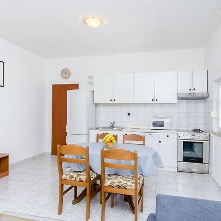 Apartments&Rooms Iva Trogir Buitenkant foto