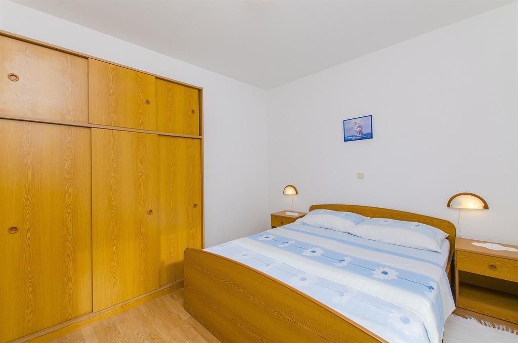 Apartments&Rooms Iva Trogir Buitenkant foto