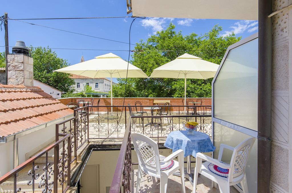 Apartments&Rooms Iva Trogir Buitenkant foto