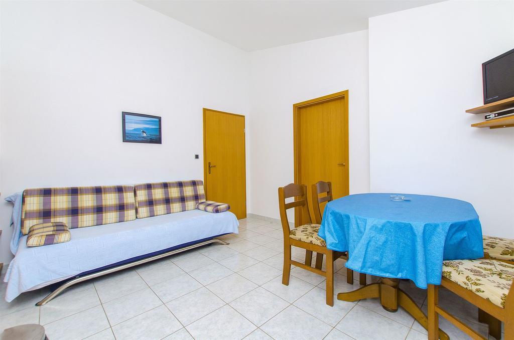 Apartments&Rooms Iva Trogir Buitenkant foto