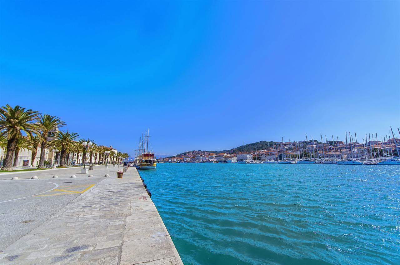 Apartments&Rooms Iva Trogir Buitenkant foto