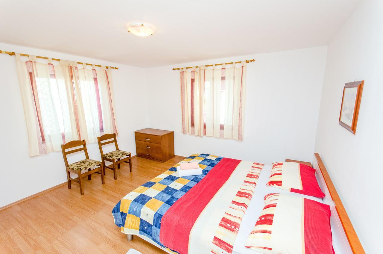 Apartments&Rooms Iva Trogir Buitenkant foto