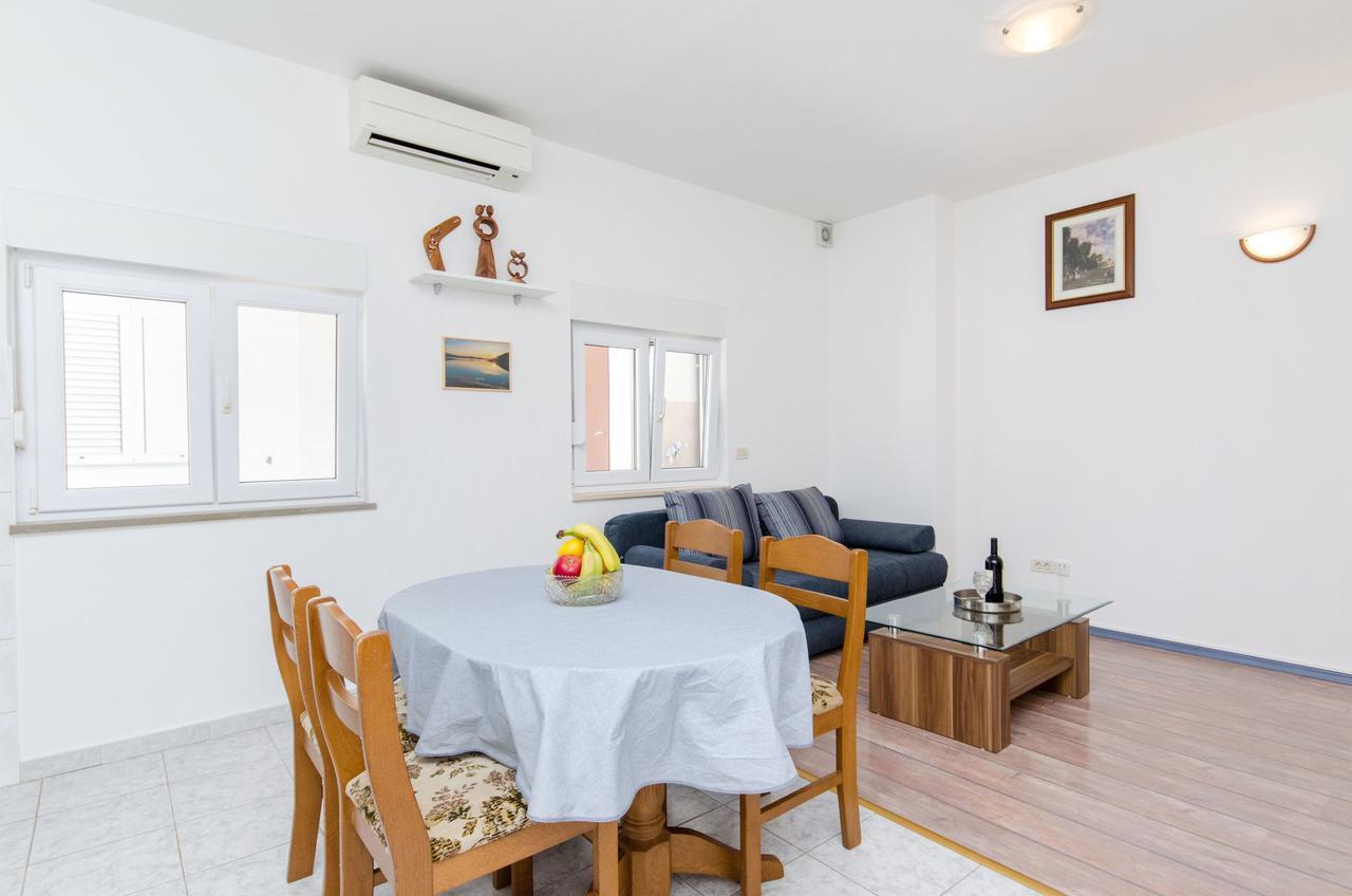 Apartments&Rooms Iva Trogir Buitenkant foto
